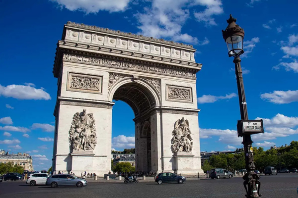 Arc de Triomphe
