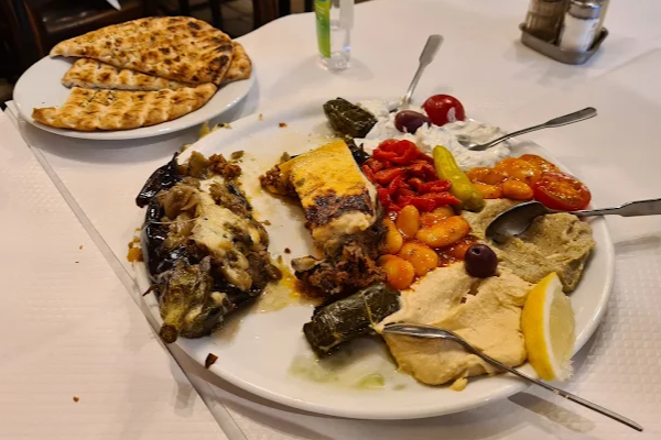 La Crete – Cretan Tavern in the Heart of Mouffetard