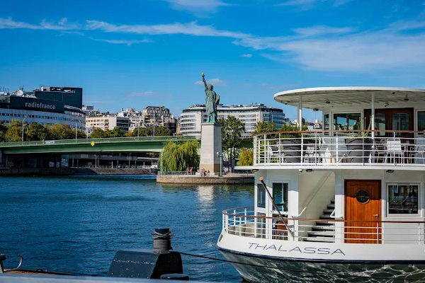 Statue of Liberty – Île aux Cygnes, Paris