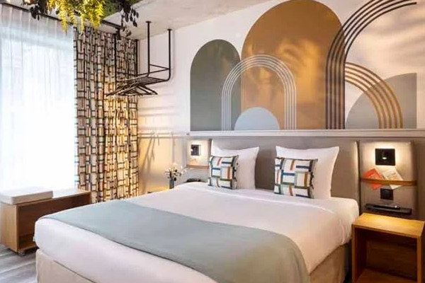 Hotel La Belle Ville Paris – Pizzeria & Cozy Bar