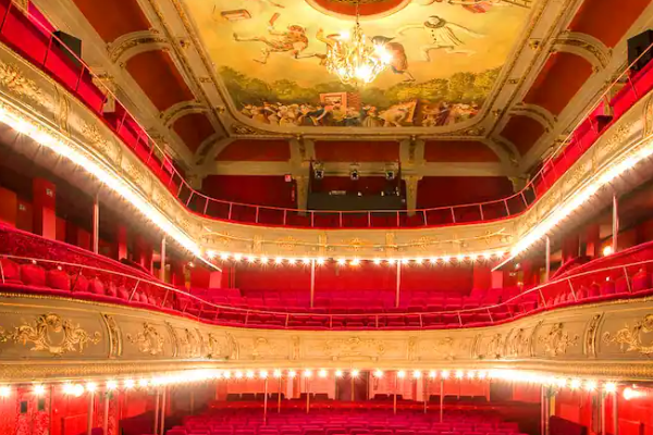 Théâtre Déjazet Paris – Historic Theatre on the Boulevard du Temple