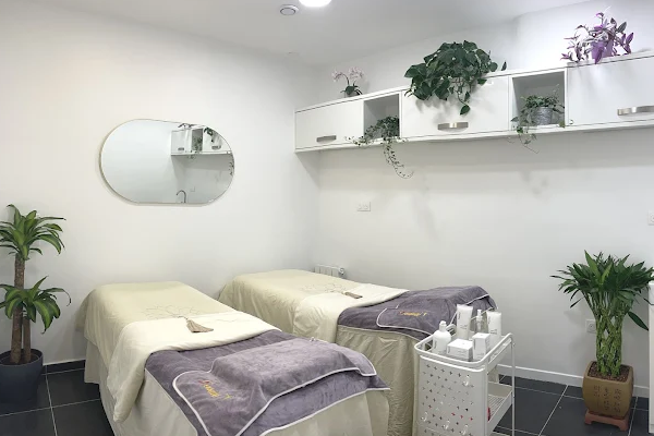 Beauté+ – Beauty and Wellness Salon in Paris