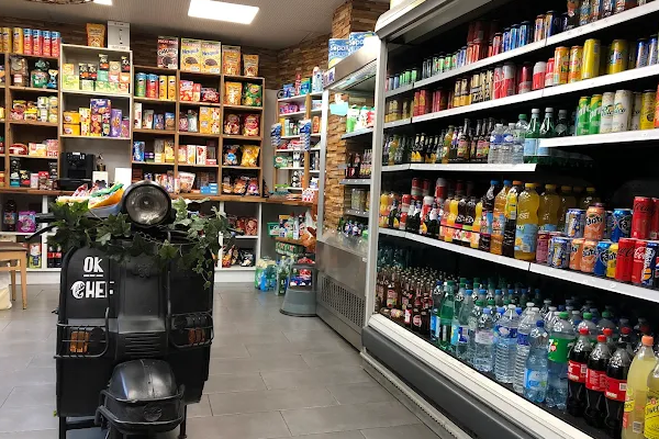 L’Arc Grocery – Open 7 Days/Week